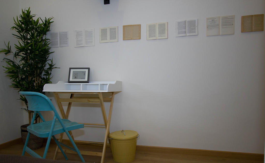 Turismo Do Seculo Hotel Estoril Ruang foto The exhibition of the book "The Book of the Book" at the Museum of the Portuguese Language, Lisbon, 2016