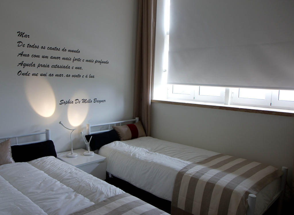 Turismo Do Seculo Hotel Estoril Ruang foto A wall decal in a bedroom