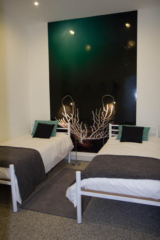 Turismo Do Seculo Hotel Estoril Ruang foto A bedroom at the hotel